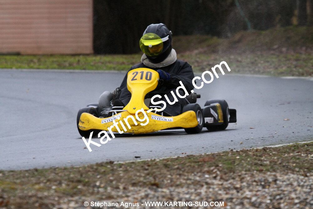 27/02/2010 : Essais du KFS125 à Layrac (photos Stéphane Agnus) 2010 — karting