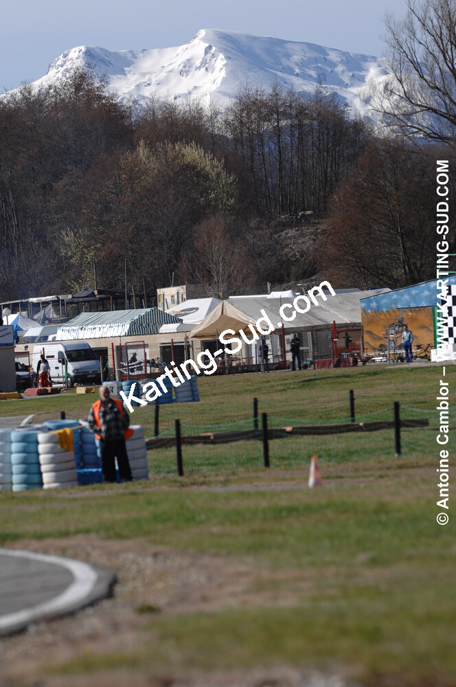 07/03/2010 : 1ère manche du Championnat du Sud 2010 à Lavelanet (photos Antoine Camblor) 2010 — karting