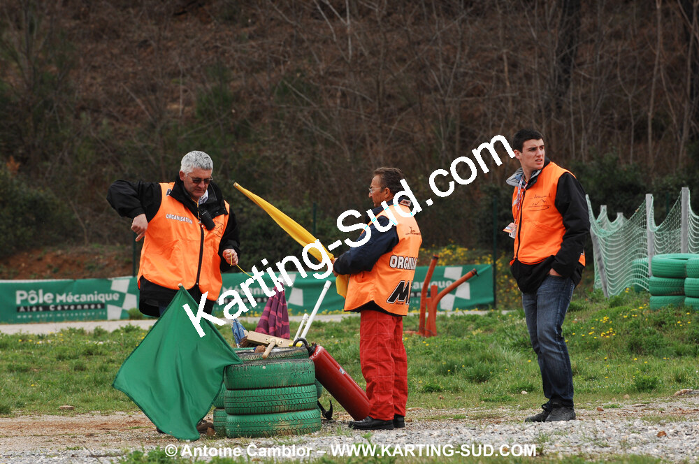 28/03/2010 : 2ème manche du Championnat du Sud 2010 à Alès (photos Antoine Camblor) 2010 — karting