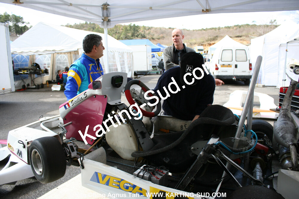28/03/2010 : 2ème manche du Championnat du Sud 2010 à Alès (photos Yan Ching Agnus) 2010 — karting
