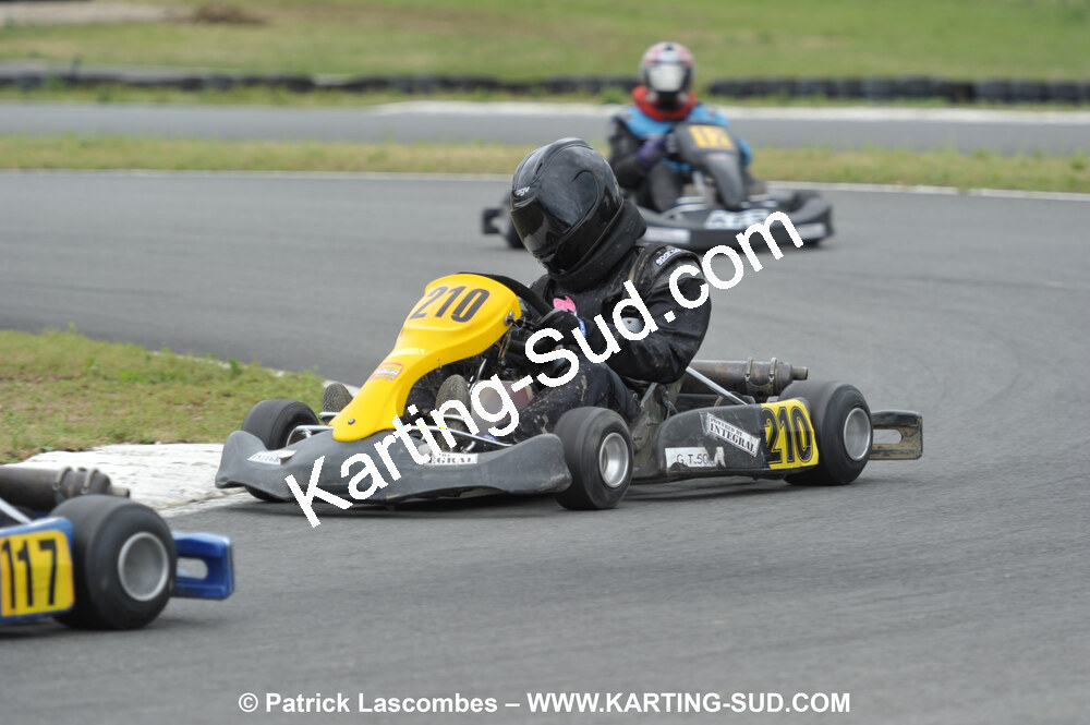 20/06/2010 : 4ème manche du Championnat Régional Open Atlantique 2010 à Layrac (photos Patrick Lascombes) 2010 — karting