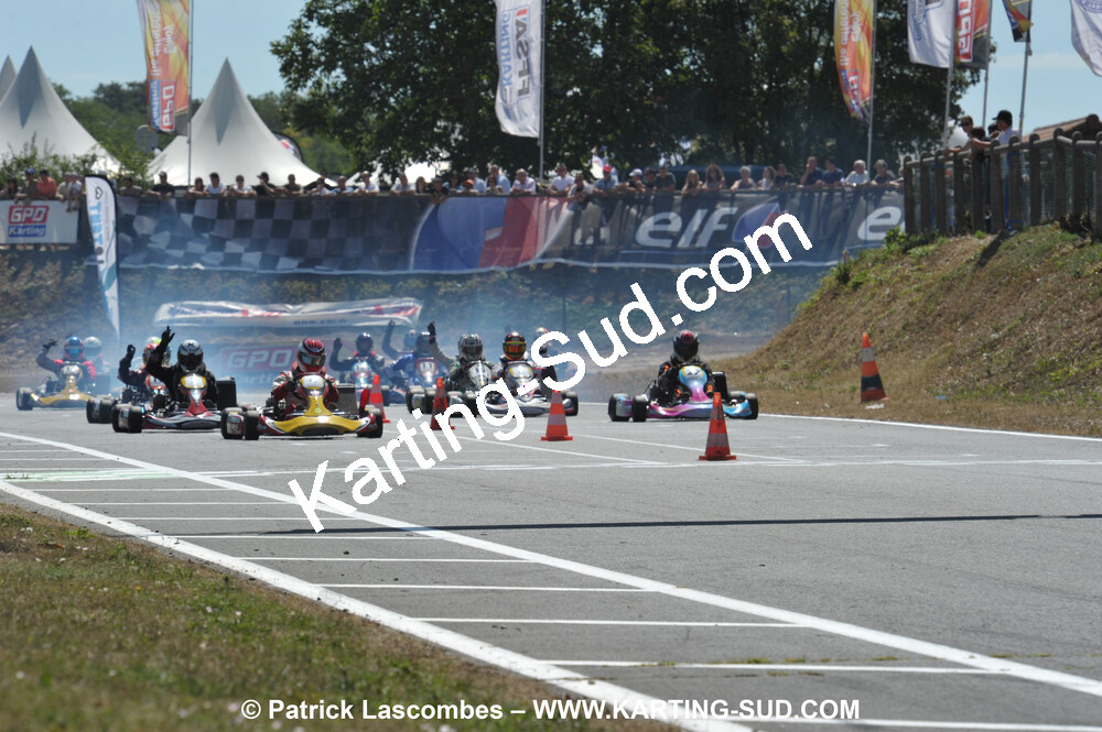 31/07 et 01/08/2010 : GPO Karting et Coupe de France X30 et X30 Gentlemen à Lyon (Photos Patrick Lascombes) 2010 — karting