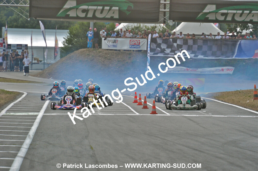 31/07 et 01/08/2010 : GPO Karting et Coupe de France X30 et X30 Gentlemen à Lyon (Photos Patrick Lascombes) 2010 — karting