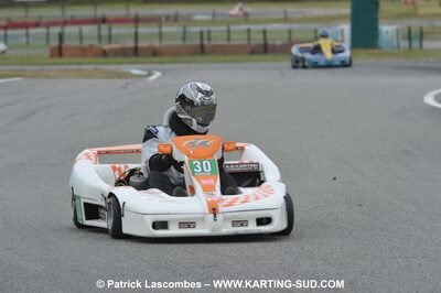 19/09/2010 : Championnat de France KZ125 et KZ125 Gentlemen à Lavelanet (photos Patrick Lascombes) 2010 — karting