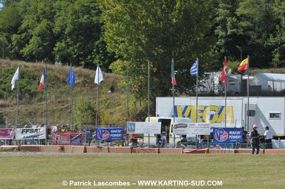 19/09/2010 : Championnat de France KZ125 et KZ125 Gentlemen à Lavelanet (photos Patrick Lascombes) 2010 — karting