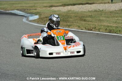 19/09/2010 : Championnat de France KZ125 et KZ125 Gentlemen à Lavelanet (photos Patrick Lascombes) 2010 — karting