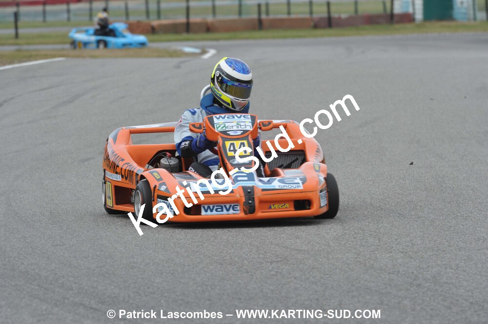 19/09/2010 : Championnat de France KZ125 et KZ125 Gentlemen à Lavelanet (photos Patrick Lascombes) 2010 — karting