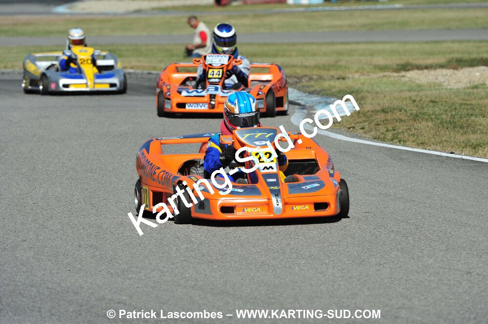 19/09/2010 : Championnat de France KZ125 et KZ125 Gentlemen à Lavelanet (photos Patrick Lascombes) 2010 — karting