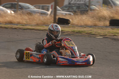03/10/2010 : 4ème manche du Championnat du Sud 2010 à Belmont sur Rance (photos Antoine Camblor) 2010 — karting