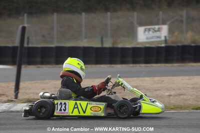 03/10/2010 : 4ème manche du Championnat du Sud 2010 à Belmont sur Rance (photos Antoine Camblor) 2010 — karting