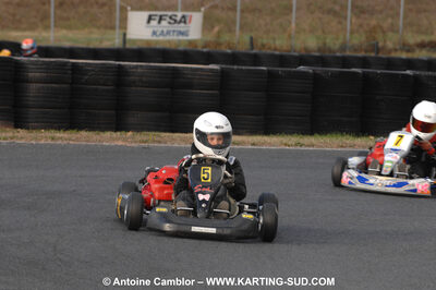 03/10/2010 : 4ème manche du Championnat du Sud 2010 à Belmont sur Rance (photos Antoine Camblor) 2010 — karting
