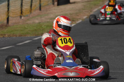 03/10/2010 : 4ème manche du Championnat du Sud 2010 à Belmont sur Rance (photos Antoine Camblor) 2010 — karting