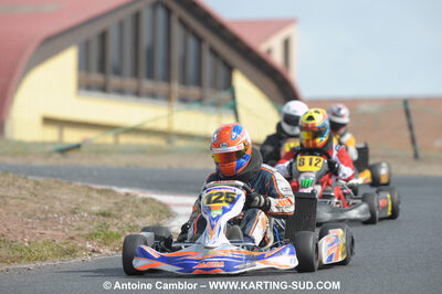 03/10/2010 : 4ème manche du Championnat du Sud 2010 à Belmont sur Rance (photos Antoine Camblor) 2010 — karting