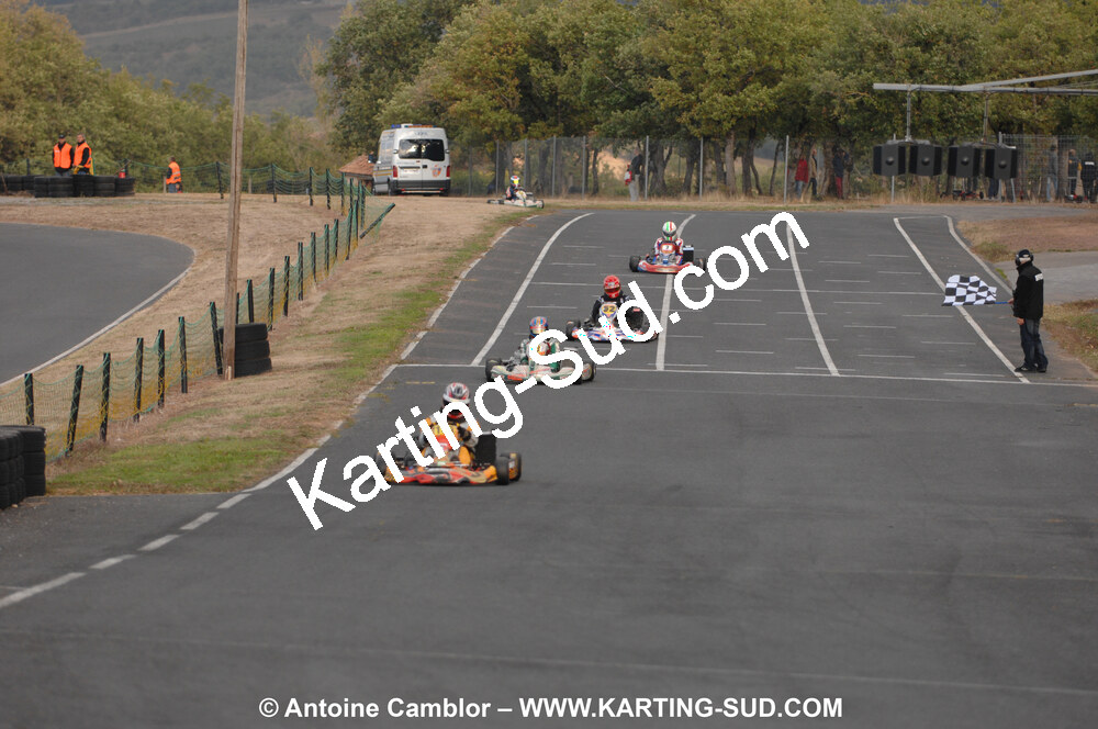 03/10/2010 : 4ème manche du Championnat du Sud 2010 à Belmont sur Rance (photos Antoine Camblor) 2010 — karting