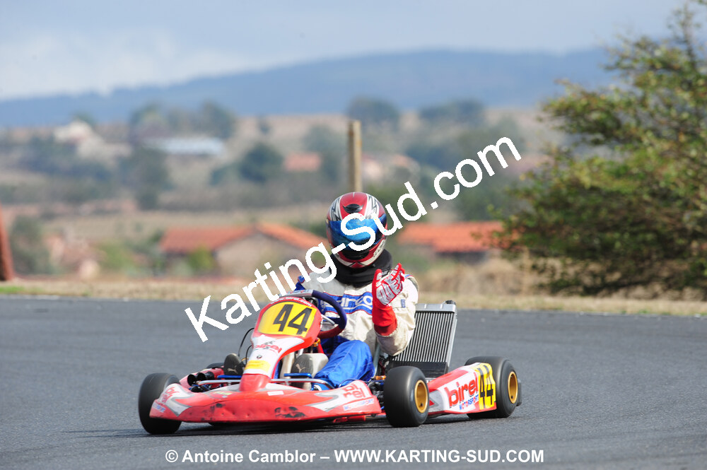 03/10/2010 : 4ème manche du Championnat du Sud 2010 à Belmont sur Rance (photos Antoine Camblor) 2010 — karting
