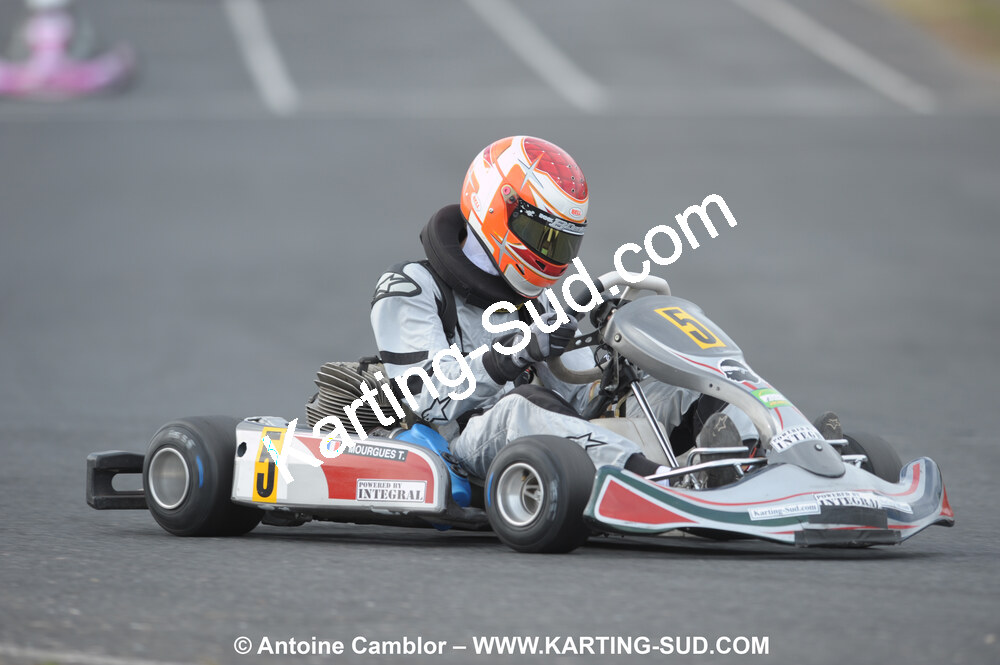 03/10/2010 : 4ème manche du Championnat du Sud 2010 à Belmont sur Rance (photos Antoine Camblor) 2010 — karting