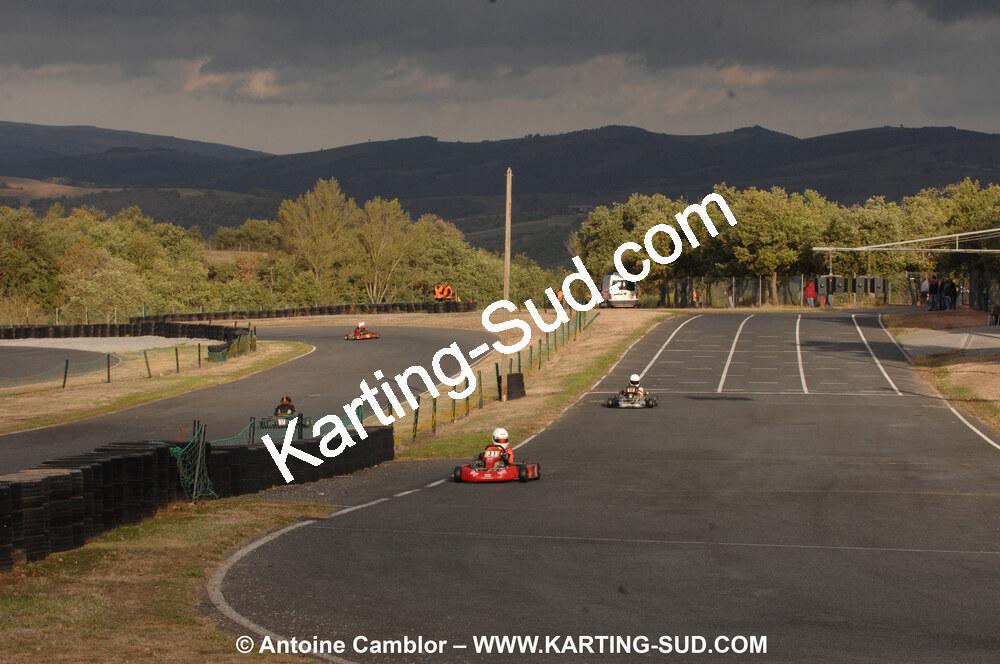 03/10/2010 : 4ème manche du Championnat du Sud 2010 à Belmont sur Rance (photos Antoine Camblor) 2010 — karting