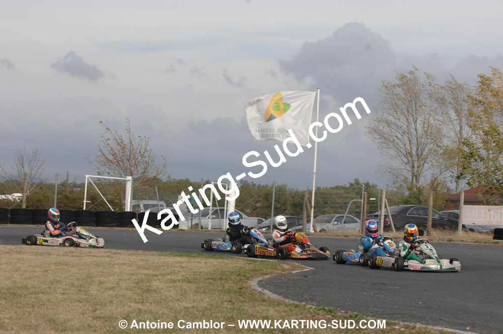 03/10/2010 : 4ème manche du Championnat du Sud 2010 à Belmont sur Rance (photos Antoine Camblor) 2010 — karting