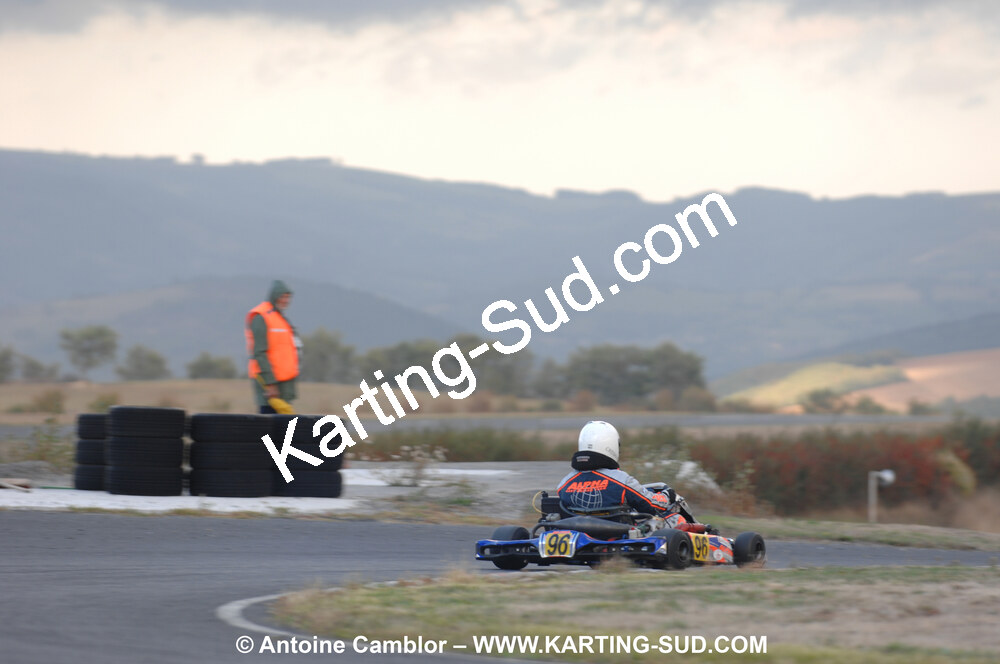 03/10/2010 : 4ème manche du Championnat du Sud 2010 à Belmont sur Rance (photos Antoine Camblor) 2010 — karting