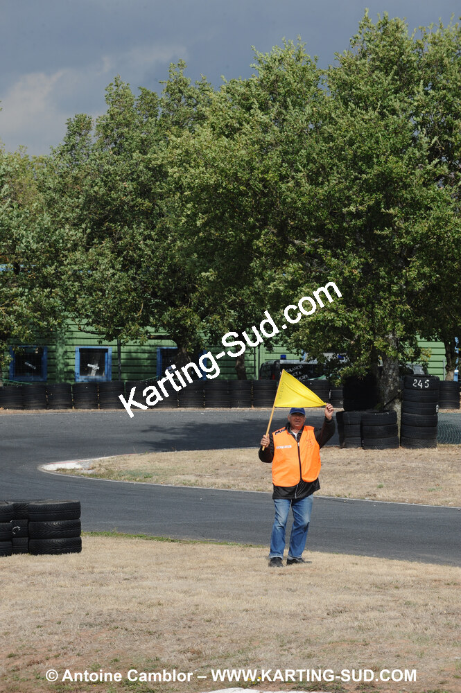 03/10/2010 : 4ème manche du Championnat du Sud 2010 à Belmont sur Rance (photos Antoine Camblor) 2010 — karting