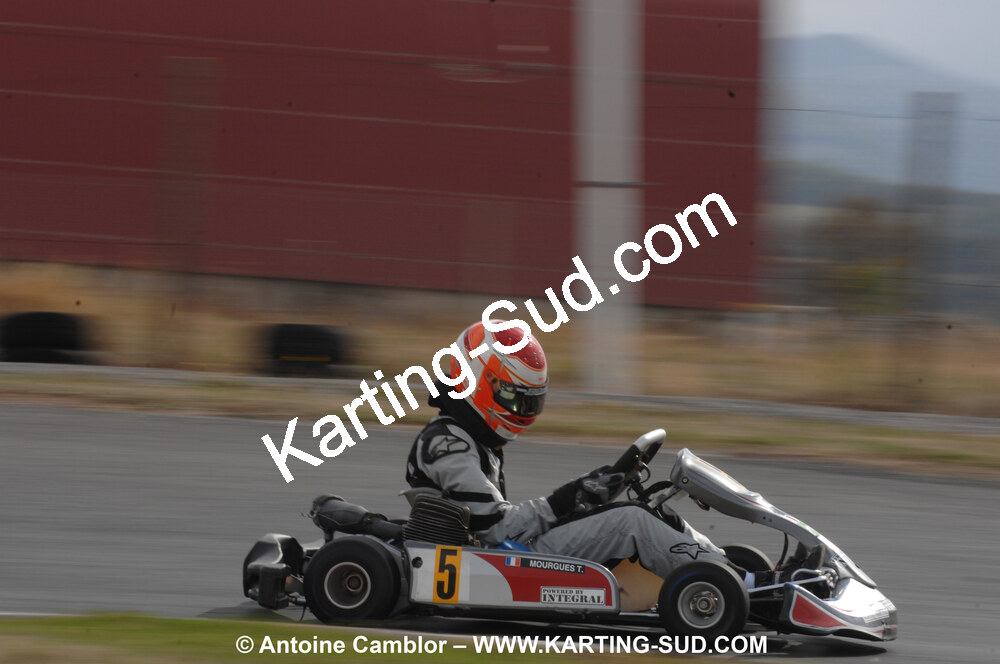 03/10/2010 : 4ème manche du Championnat du Sud 2010 à Belmont sur Rance (photos Antoine Camblor) 2010 — karting