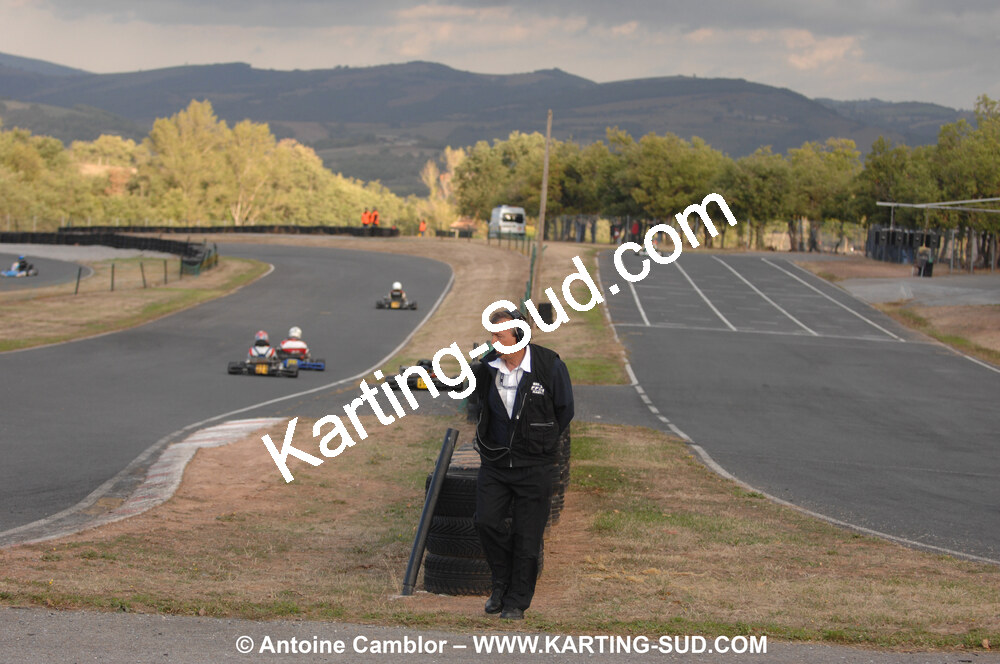 03/10/2010 : 4ème manche du Championnat du Sud 2010 à Belmont sur Rance (photos Antoine Camblor) 2010 — karting
