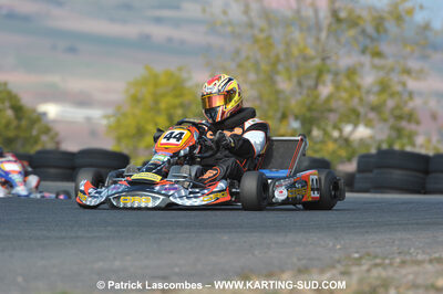 03/10/2010 : 4ème manche du Championnat du Sud 2010 à Belmont sur Rance (photos Patrick Lascombes) 2010 — karting