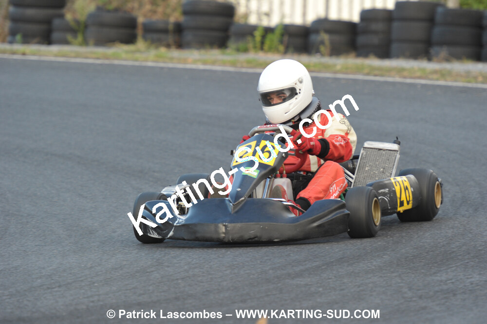 03/10/2010 : 4ème manche du Championnat du Sud 2010 à Belmont sur Rance (photos Patrick Lascombes) 2010 — karting