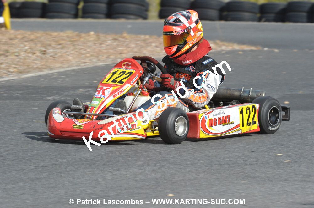 03/10/2010 : 4ème manche du Championnat du Sud 2010 à Belmont sur Rance (photos Patrick Lascombes) 2010 — karting