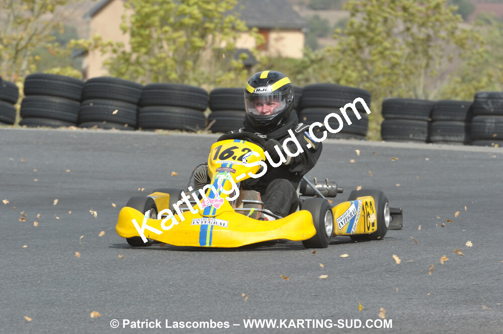 03/10/2010 : 4ème manche du Championnat du Sud 2010 à Belmont sur Rance (photos Patrick Lascombes) 2010 — karting