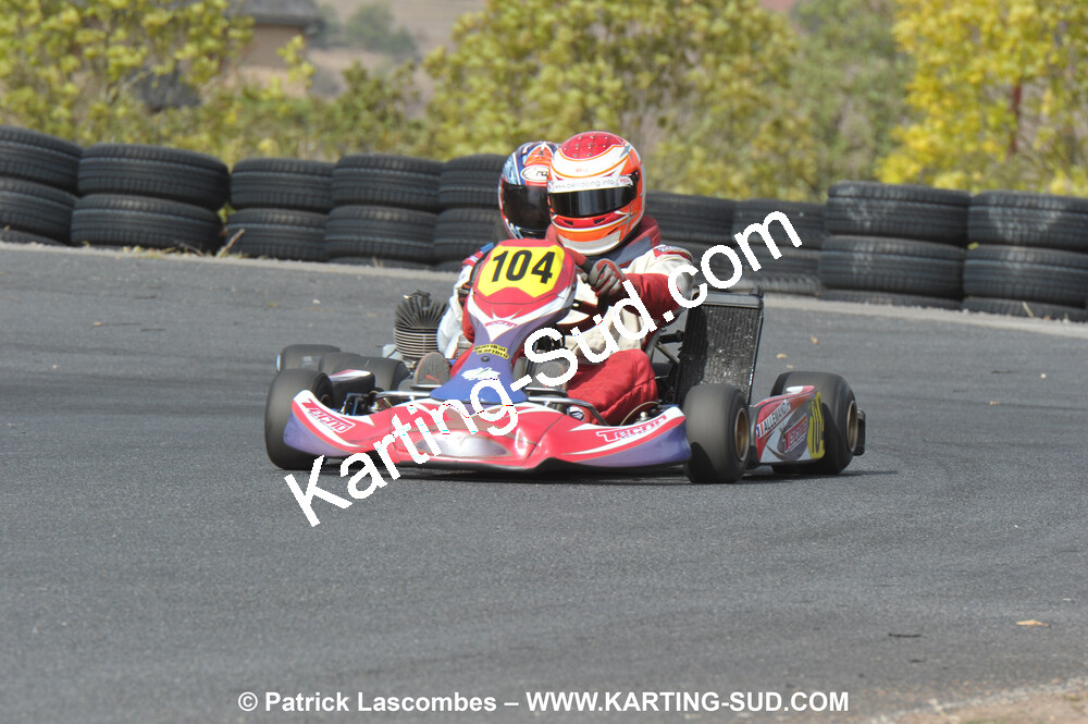 03/10/2010 : 4ème manche du Championnat du Sud 2010 à Belmont sur Rance (photos Patrick Lascombes) 2010 — karting