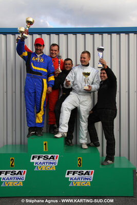 17/10/2010 : Endurance 6H 2 temps à Muret (photos Stéphane Agnus) 2010 — karting