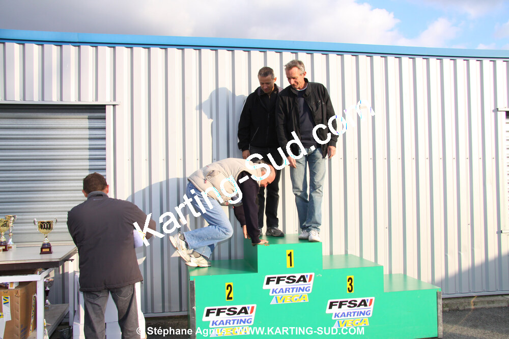 17/10/2010 : Endurance 6H 2 temps à Muret (photos Stéphane Agnus) 2010 — karting