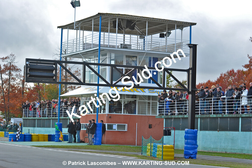 31/10/2010 : 7ème manche du Championnat Régional Open Atlantique 2010 à Mérignac (photos Patrick Lascombes) 2010 — karting
