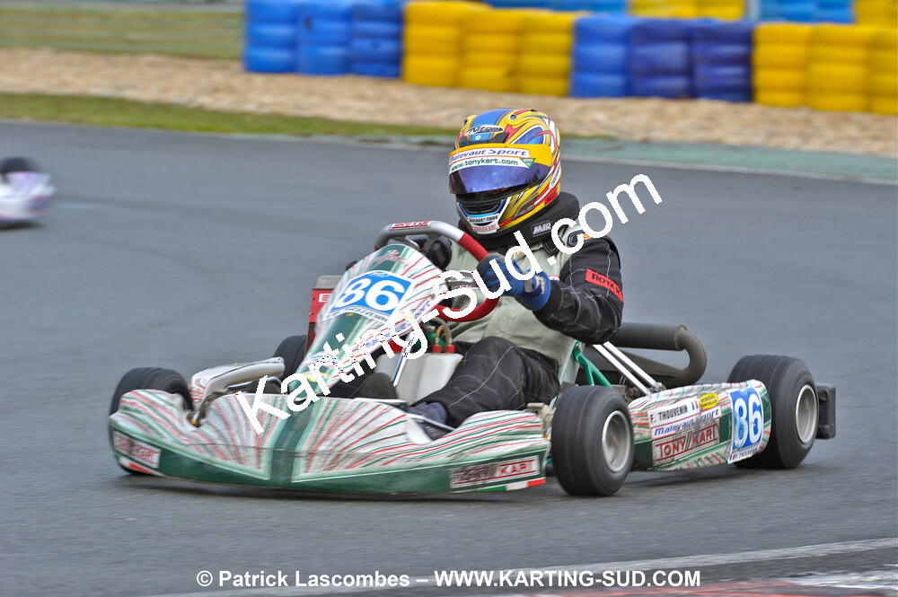 31/10/2010 : 7ème manche du Championnat Régional Open Atlantique 2010 à Mérignac (photos Patrick Lascombes) 2010 — karting