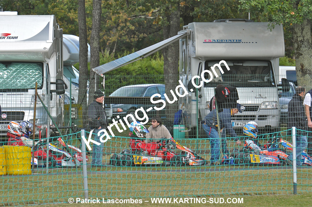 31/10/2010 : 7ème manche du Championnat Régional Open Atlantique 2010 à Mérignac (photos Patrick Lascombes) 2010 — karting