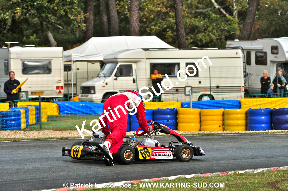 31/10/2010 : 7ème manche du Championnat Régional Open Atlantique 2010 à Mérignac (photos Patrick Lascombes) 2010 — karting