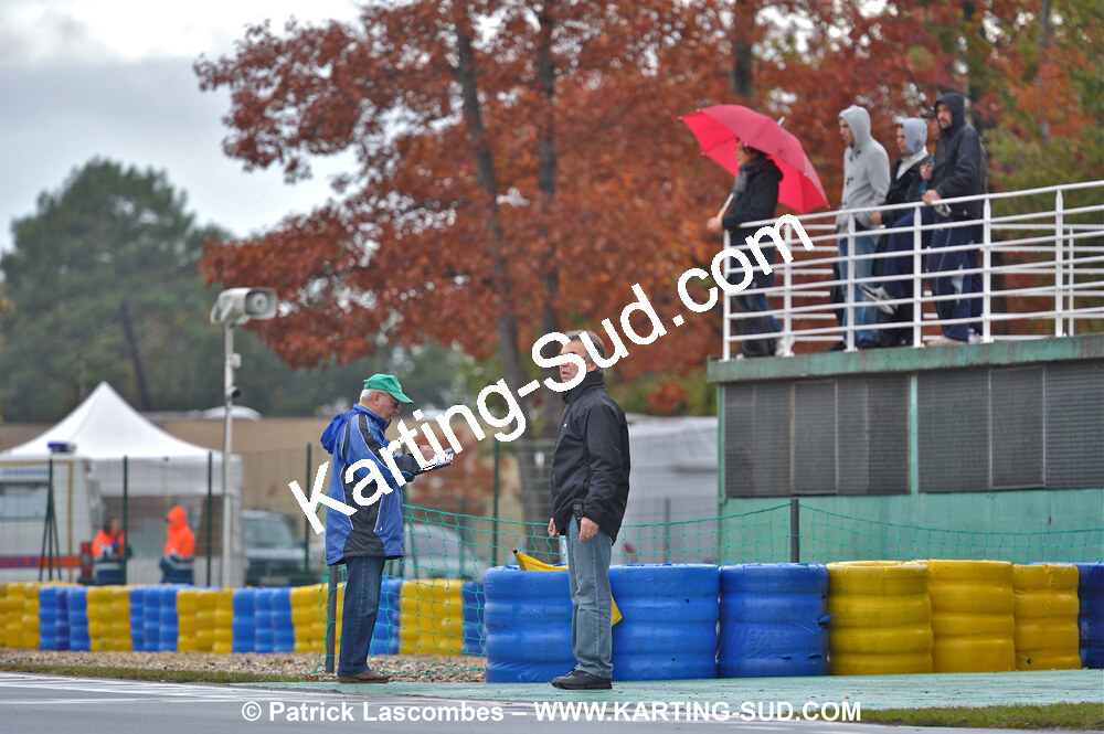 31/10/2010 : 7ème manche du Championnat Régional Open Atlantique 2010 à Mérignac (photos Patrick Lascombes) 2010 — karting