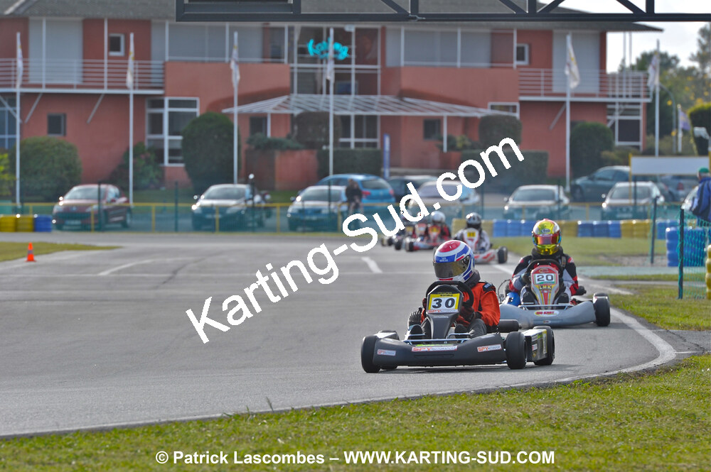 31/10/2010 : 7ème manche du Championnat Régional Open Atlantique 2010 à Mérignac (photos Patrick Lascombes) 2010 — karting