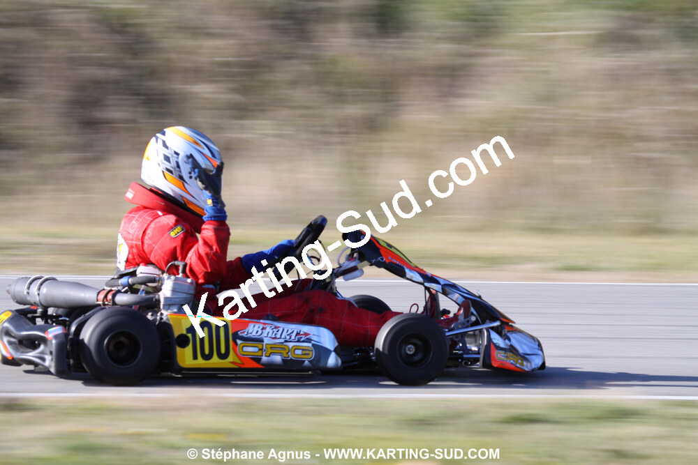 Gilles DUPRAT — 04/12/2010 : Course Club Téléthon 2010 à Lavelanet (photos Stéphane Agnus) 2010 — karting