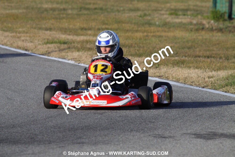 Julien CASALE — 04/12/2010 : Course Club Téléthon 2010 à Lavelanet (photos Stéphane Agnus) 2010 — karting