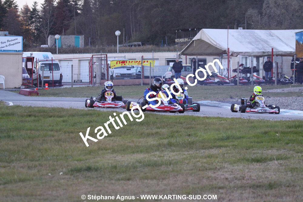 04/12/2010 : Course Club Téléthon 2010 à Lavelanet (photos Stéphane Agnus) 2010 — karting