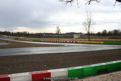 15/02/2011 : Photos du circuit de Cahors (travaux en cours) 2011 — karting