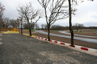 15/02/2011 : Photos du circuit de Cahors (travaux en cours) 2011 — karting