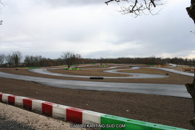 15/02/2011 : Photos du circuit de Cahors (travaux en cours) 2011 — karting