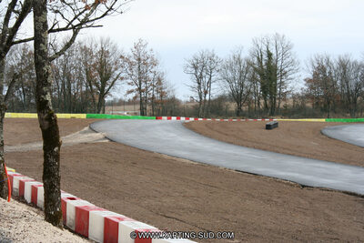 15/02/2011 : Photos du circuit de Cahors (travaux en cours) 2011 — karting