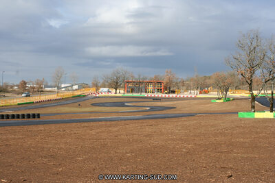 15/02/2011 : Photos du circuit de Cahors (travaux en cours) 2011 — karting