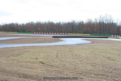 15/02/2011 : Photos du circuit de Cahors (travaux en cours) 2011 — karting