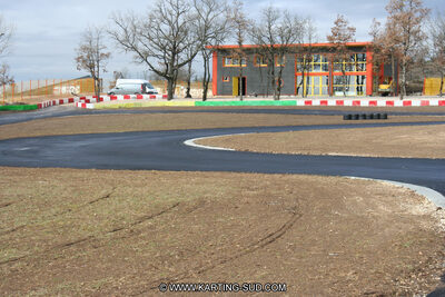 15/02/2011 : Photos du circuit de Cahors (travaux en cours) 2011 — karting