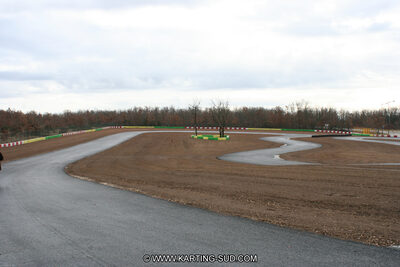 15/02/2011 : Photos du circuit de Cahors (travaux en cours) 2011 — karting